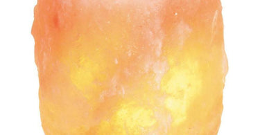 Himalayan Salt Lamp in a Spa Setting