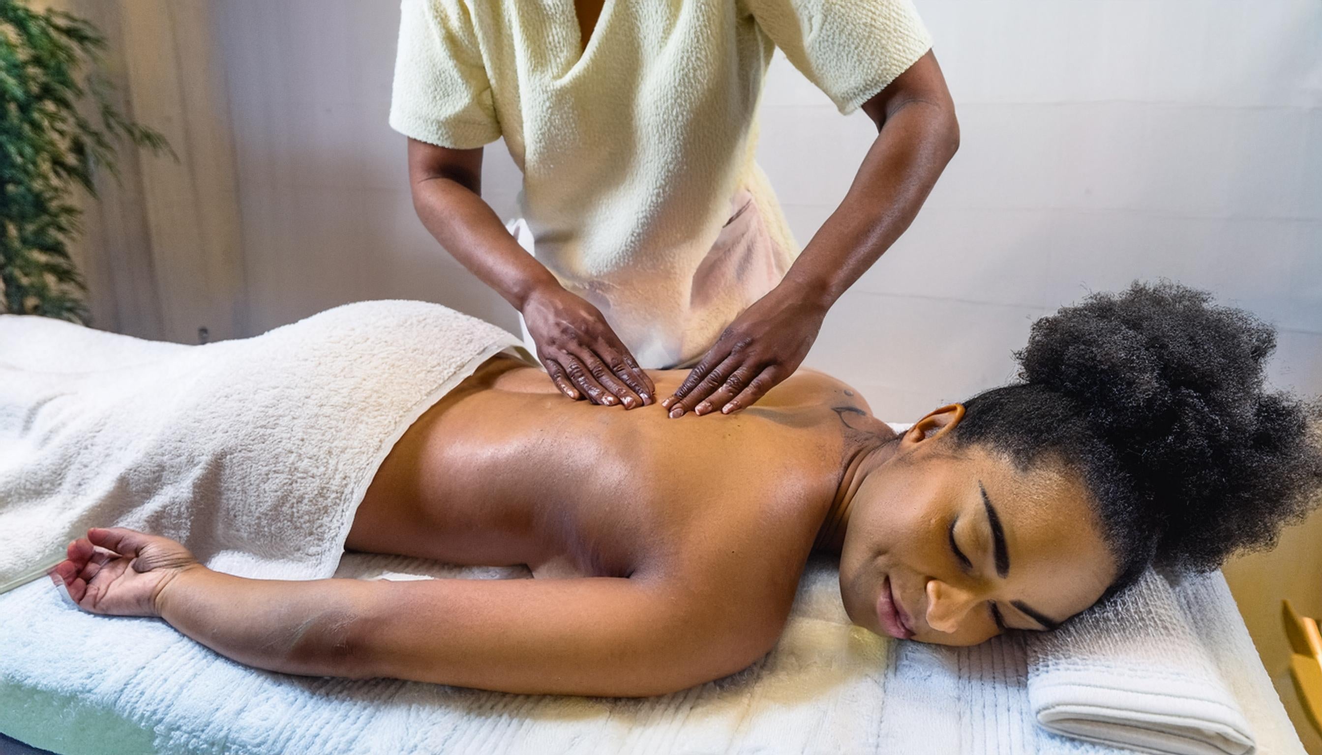 The Power of Massage and Therapy: A Comprehensive Guide for Wellness P – Pure Spa Direct