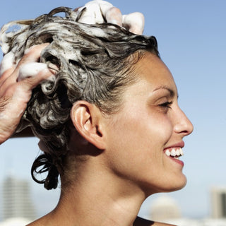 Ease Dry Itchy Scalp With This Hydrating Scalp Treatment