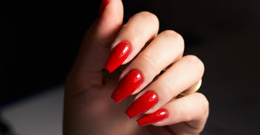 Pros and Cons of Shellac Nails for Salon Professionals