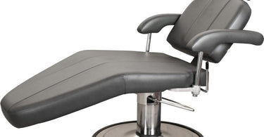 Collins Luxe Hydraulic Facial Lounge in a spa setting