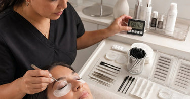 Comparing processing times for coarse vs fine natural lashes for professional lash artists with products from Pure Spa Direct