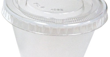 Disposable mixing cups with lids, perfect for spa and salon use