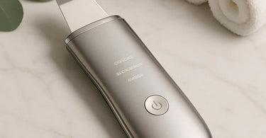 Professional ultrasonic skin scrubber for spa and salon treatments