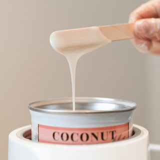 Nacach's Coconut Soft Wax can for smooth skin and hypoallergenic waxing