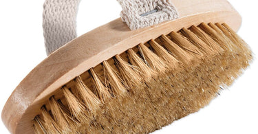 Natural bristle body brush for dry brushing