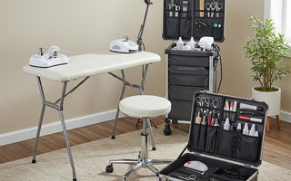 Portable salon equipment for mobile beauty services