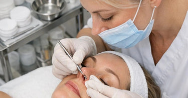 Proper Extraction Techniques For The Delicate Alar Fold Of The Nose - Professional Esthetician Guide and Tools