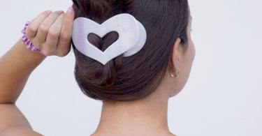 Teleties Flat Clip Heart Mother of Pearl - A must-have hair accessory for salons