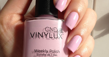 CND VINYLUX Polish Review & Troubleshooting