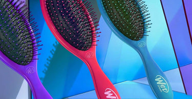 Wet Brush for Detangling and Hair Care Innovations