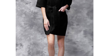 Women's Square Pattern Waffle Kimono Robe - Short Length in black, perfect for spa and salon use