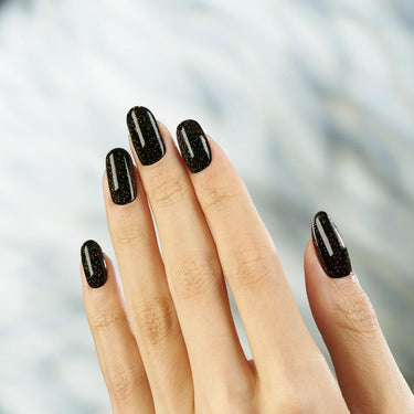 CND Vinylux Queen-tessential Collection Opulent Onyx #483 / 0.5 oz.
