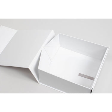 Glossy Magnetic Gift Boxes - White Gloss - 16"L x 12"W x 8"H / 1 Case (10 per Case)