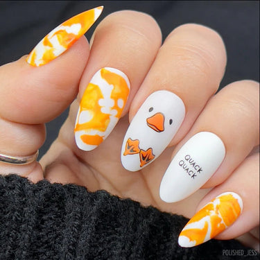 Maniology Face Off - Nail Stamping Plate